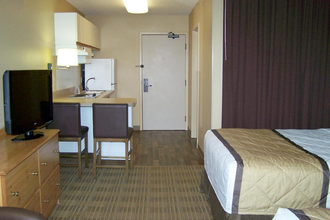 Extended Stay America Select Suites - Chicago - Westmont - Oak Brook Exterior foto